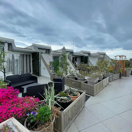Διαμέρισμα Naturist Port Ambonne Melrose View *