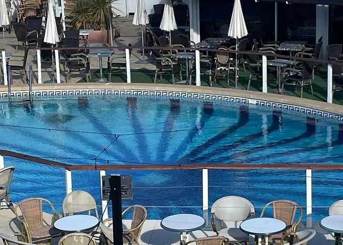 Naturist Port Ambonne Melrose View Apartment *