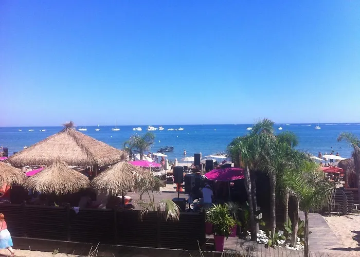 Naturist Port Ambonne Melrose View Apartment *