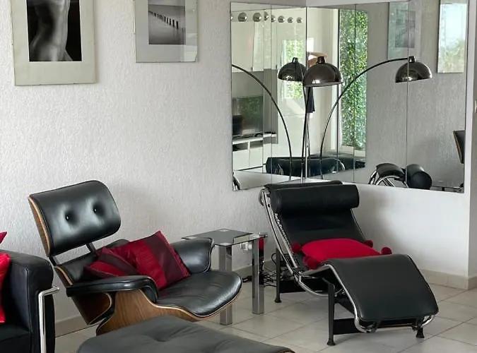 Naturist Port Ambonne Melrose View Apartment