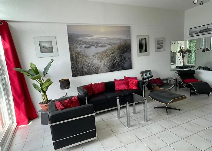 Naturist Port Ambonne Melrose View Apartment *